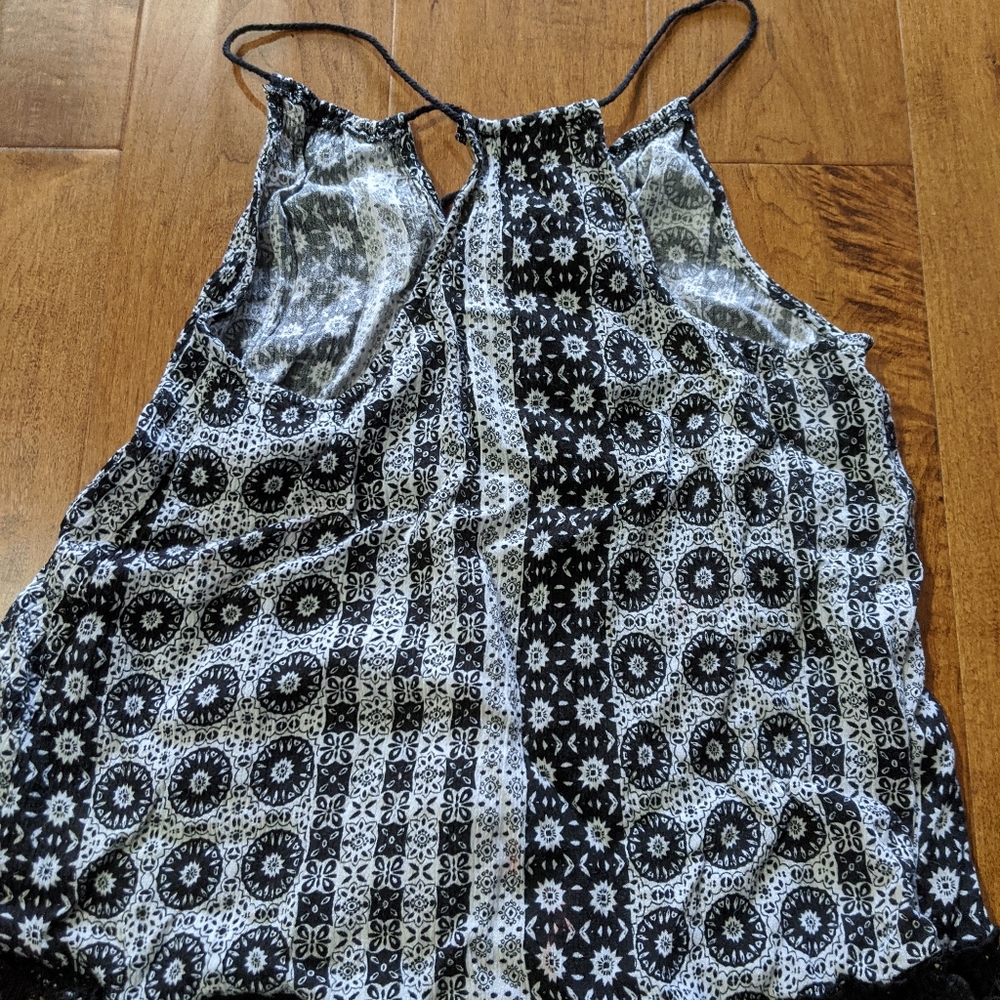 ASTR - Picture 4 of 4